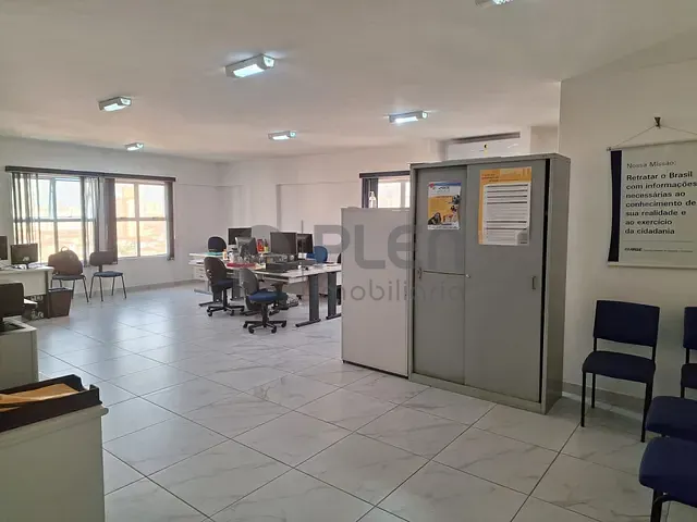 Conjunto comercial com 116m², à venda, no bairro Aparecida em Santos