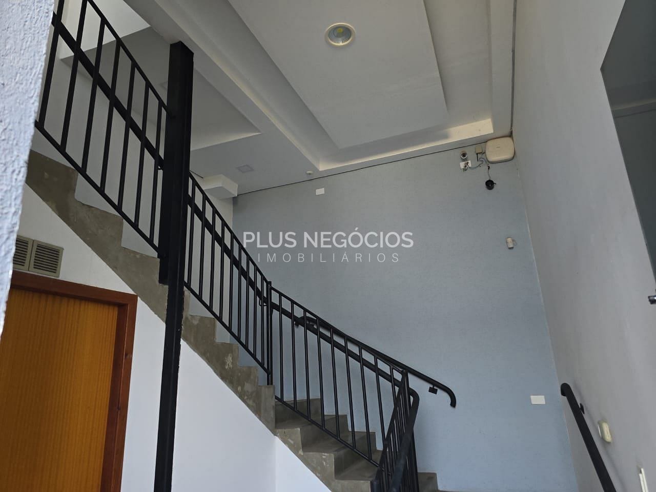 Depósito-Galpão-Armazém à venda, 352m² - Foto 4