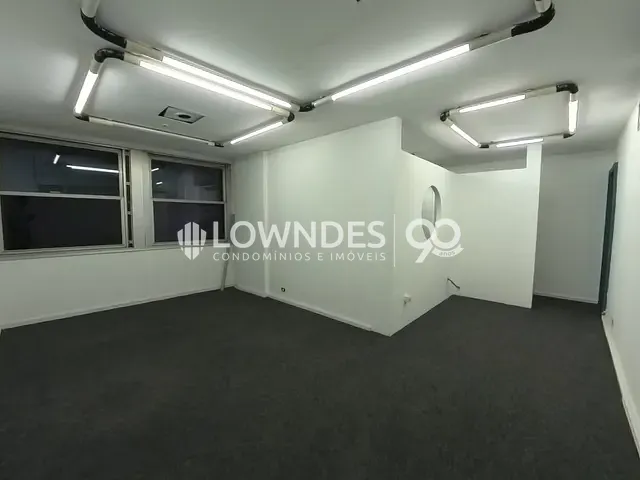 Conjunto comercial com 113m², para alugar, no bairro Centro em Rio de Janeiro
