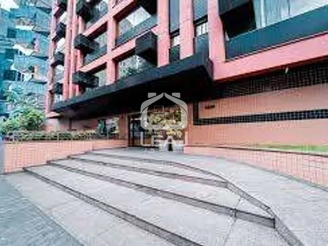 Conjunto comercial à venda, no bairro Vila Olímpia em São Paulo