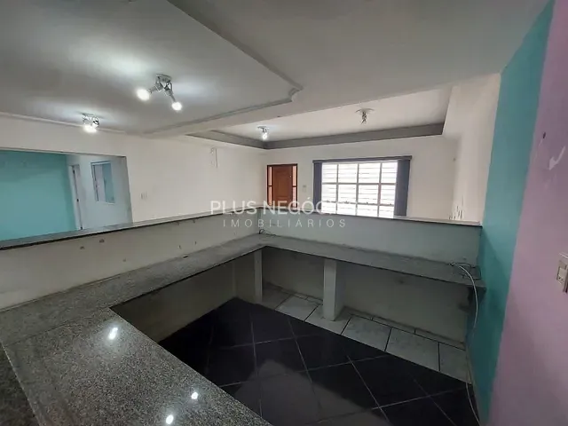 Conjunto comercial com 250m², para alugar, no bairro Parque das Laranjeiras em Sorocaba