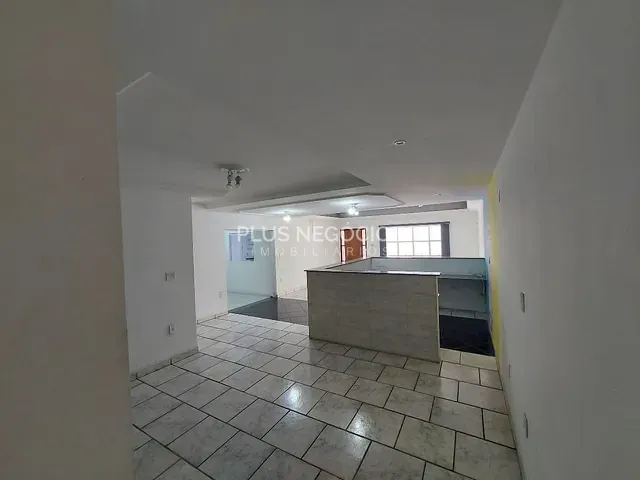 Conjunto comercial com 250m², para alugar, no bairro Parque das Laranjeiras em Sorocaba