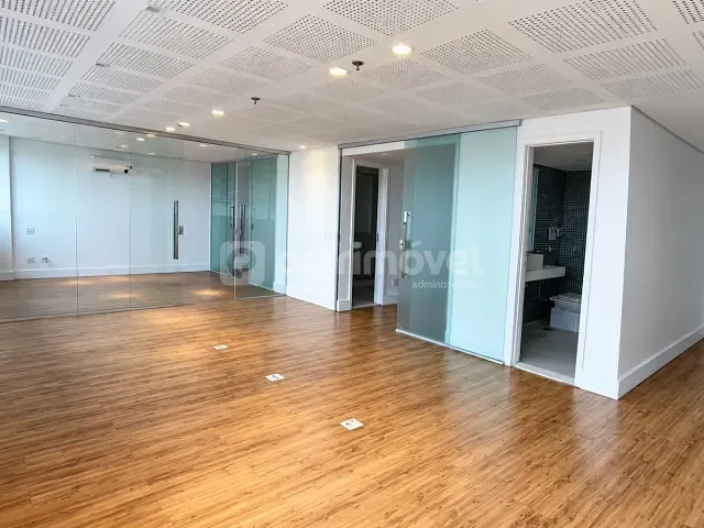 Conjunto comercial para alugar, no bairro Ipanema em Rio de Janeiro