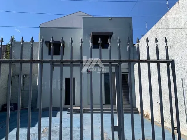 Conjunto comercial para alugar, no bairro Dos Estados em Guarapuava