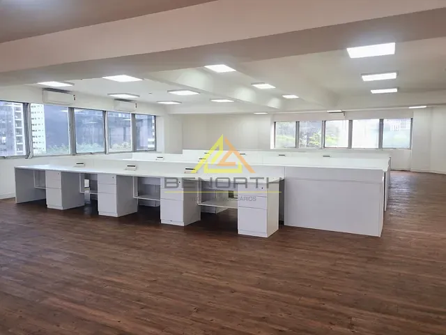 Conjunto comercial com 204m², para alugar, no bairro brooklin em São Paulo