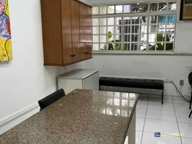 Conjunto comercial com 150m², para alugar, no bairro Parque Tamandaré em Campos dos Goytacazes