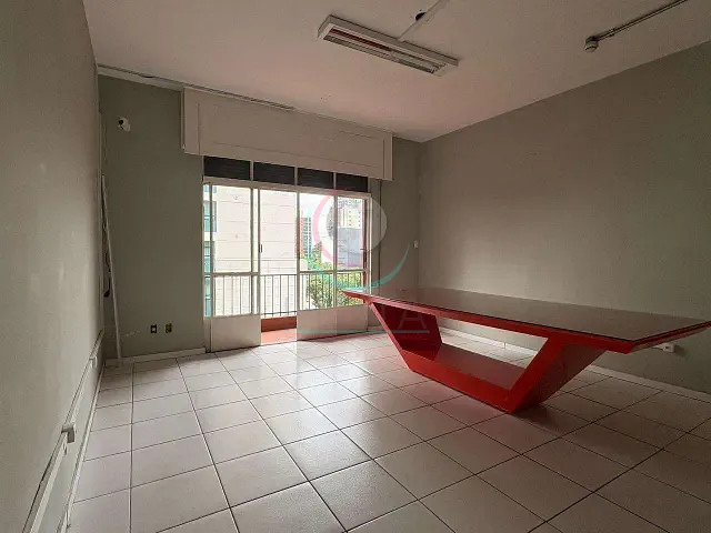 Conjunto comercial para alugar, no bairro Bela Vista em São Paulo