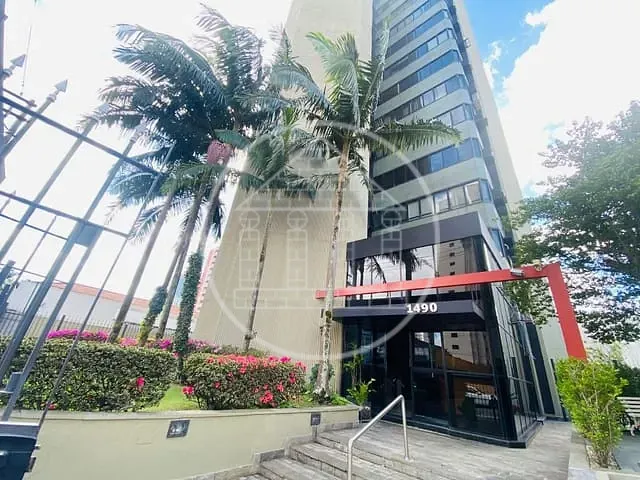 Conjunto comercial com 33m², à venda, no bairro Chácara Santo Antônio em São Paulo