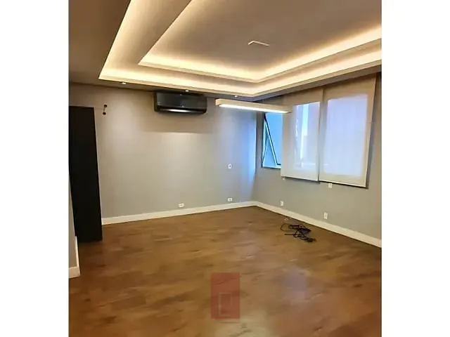 Conjunto comercial com 35m², à venda, no bairro Bela Vista em São Paulo