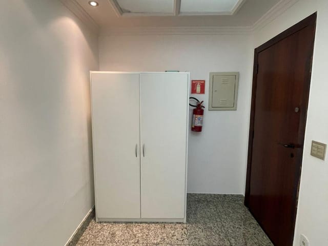 Conjunto comercial com 30m², à venda ou para alugar, no bairro Centro em São Caetano do Sul