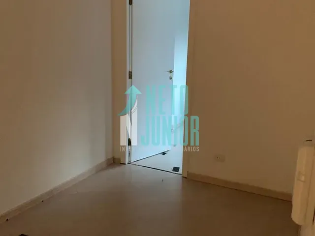 Conjunto comercial com 45m², à venda ou para alugar, no bairro Bela Vista em São Paulo