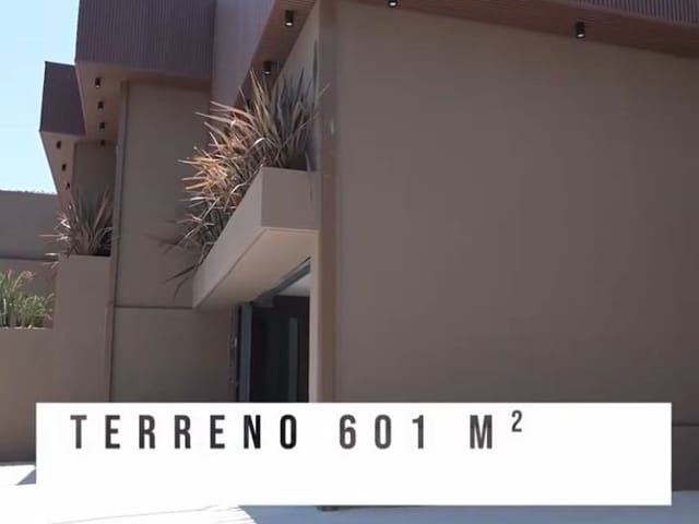 Conjunto comercial à venda ou para alugar, no bairro Granja viana em Cotia