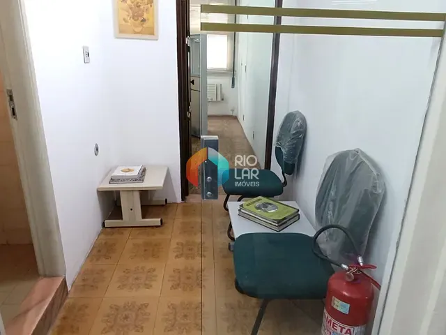 Conjunto comercial com 19m², à venda, no bairro Centro em Rio de Janeiro