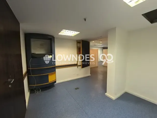 Conjunto comercial com 115m², para alugar, no bairro Centro em Rio de Janeiro
