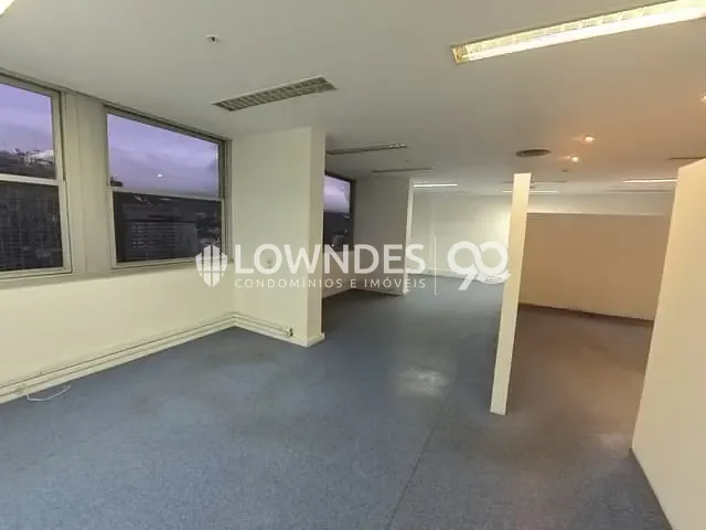 Conjunto comercial com 115m², para alugar, no bairro Centro em Rio de Janeiro