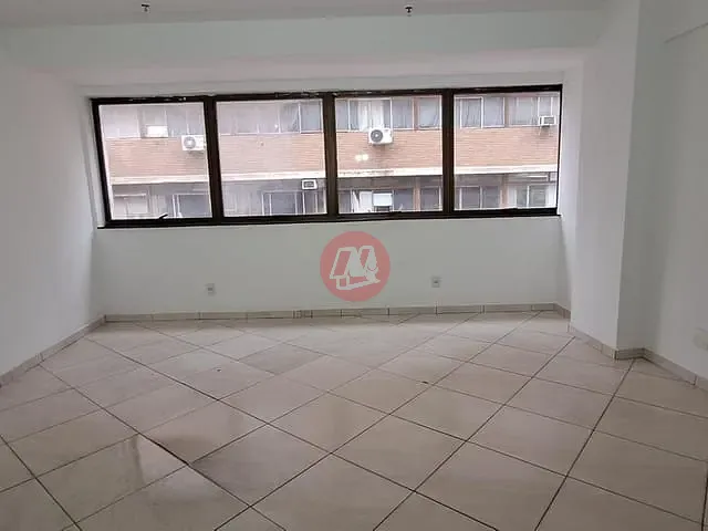 Conjunto comercial com 41m², para alugar, no bairro Centro Histórico em Porto Alegre