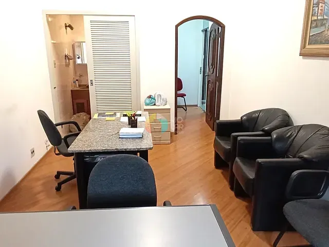Conjunto comercial com 18m², à venda, no bairro Centro em Rio de Janeiro
