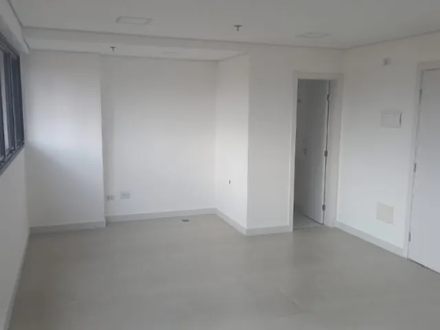 Conjunto comercial para alugar, no bairro Vila Assunção em Santo André