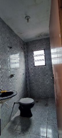Conjunto comercial à venda ou para alugar, no bairro Centro em Bertioga
