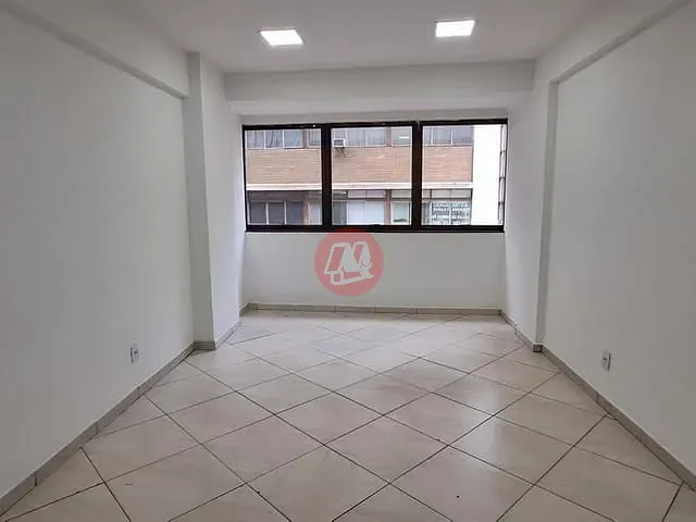 Conjunto comercial com 25m², para alugar, no bairro Centro Histórico em Porto Alegre