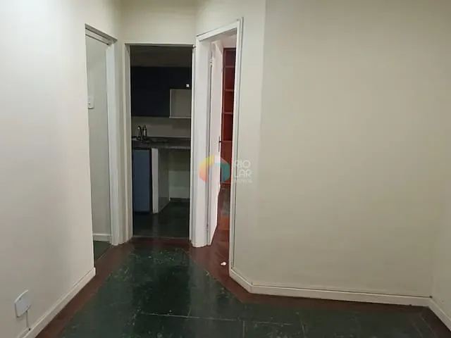 Conjunto comercial com 61m², à venda, no bairro Centro em Rio de Janeiro