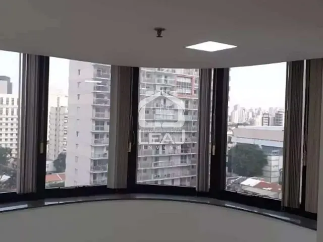 Conjunto comercial à venda ou para alugar, no bairro Indianópolis em São Paulo