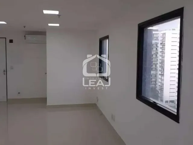 Conjunto comercial à venda ou para alugar, no bairro Indianópolis em São Paulo