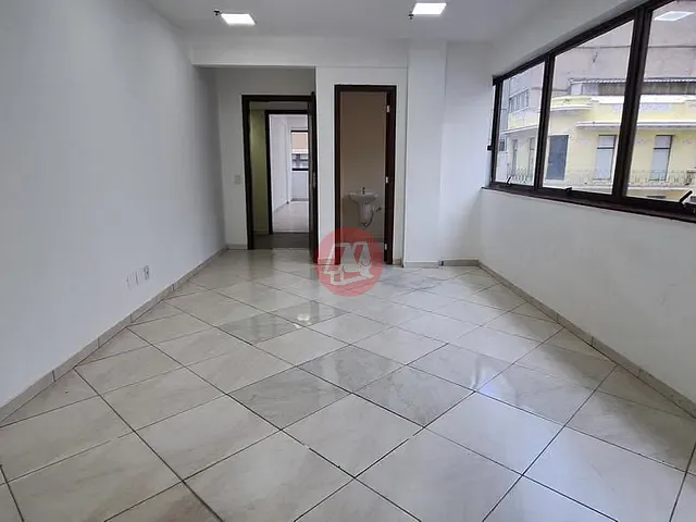 Conjunto comercial com 33m², para alugar, no bairro Centro Histórico em Porto Alegre