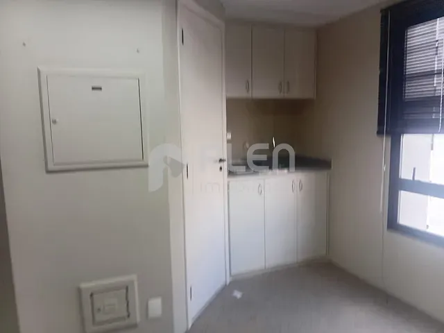 Conjunto comercial com 37m², para alugar, no bairro Jardim Paulista em São Paulo