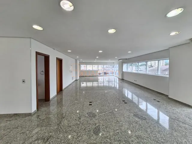 Conjunto comercial para alugar, no bairro Butantã em São Paulo
