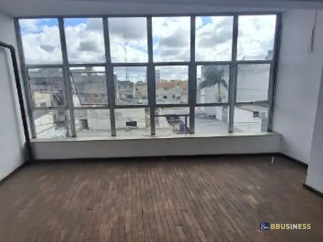 Prédio com 138m², à venda ou para alugar, no bairro Centro em Campos dos Goytacazes