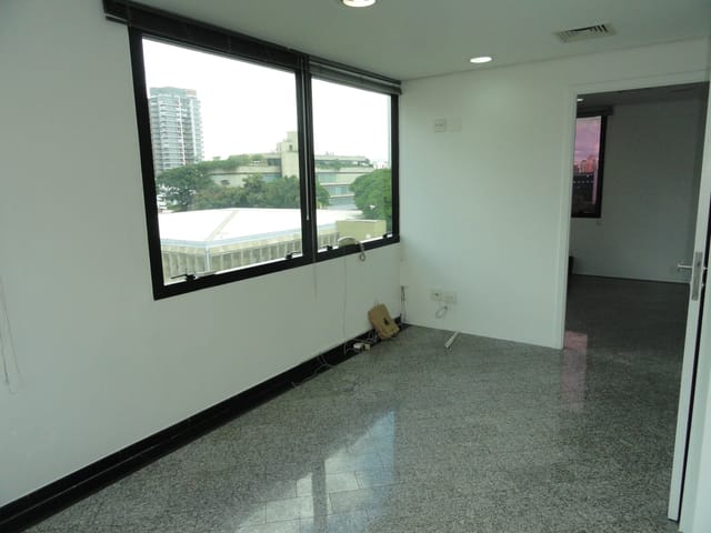 Conjunto comercial com 121m², para alugar, no bairro Vila Clementino em São Paulo