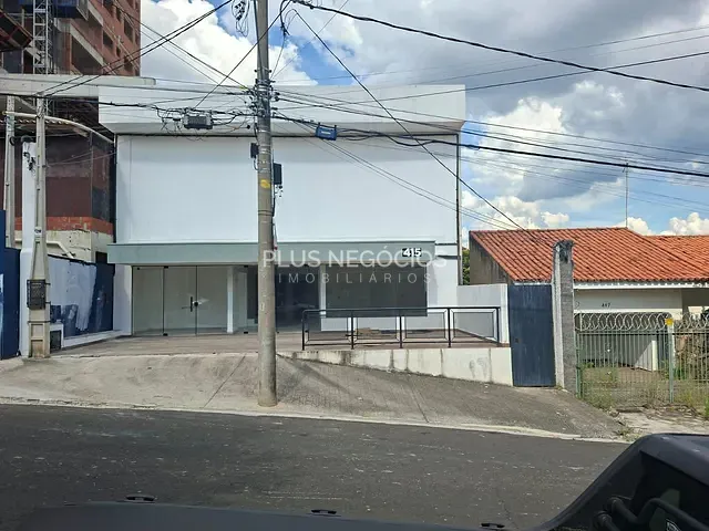 Conjunto comercial com 750m², à venda ou para alugar, no bairro Vila Independência em Sorocaba