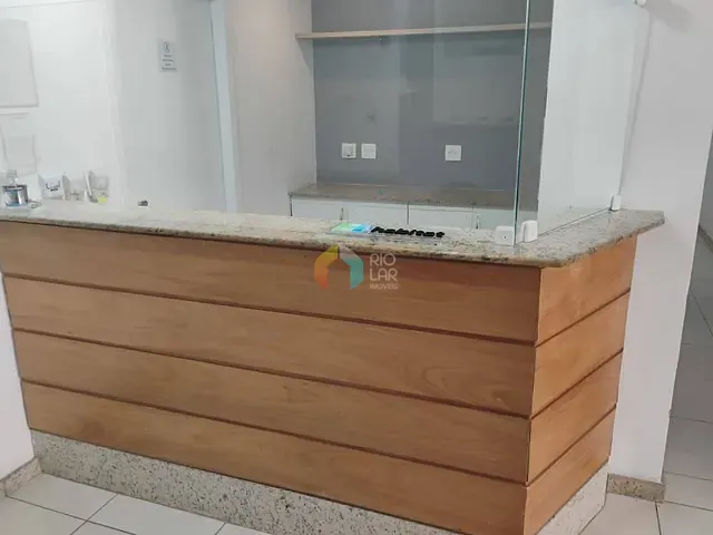 Conjunto comercial com 163m², à venda, no bairro Centro em Rio de Janeiro