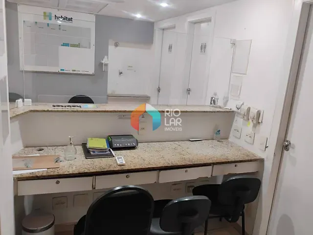 Conjunto comercial com 163m², à venda, no bairro Centro em Rio de Janeiro