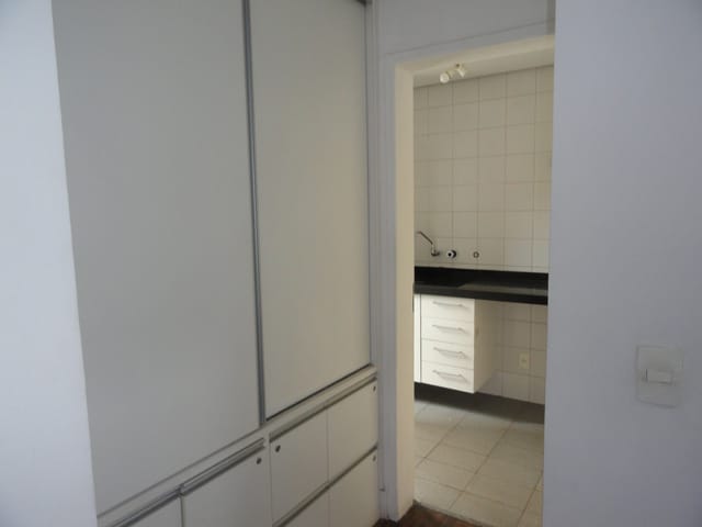 Conjunto comercial para alugar, no bairro Vila Clementino em São Paulo