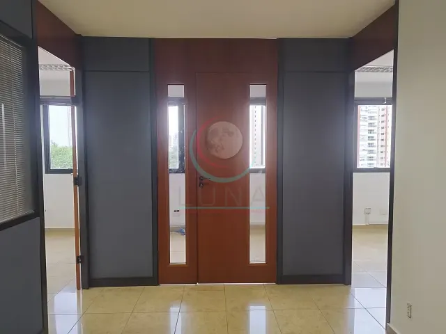 Conjunto comercial à venda, no bairro Saúde em São Paulo