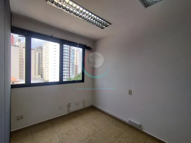Conjunto comercial à venda, no bairro Saúde em São Paulo