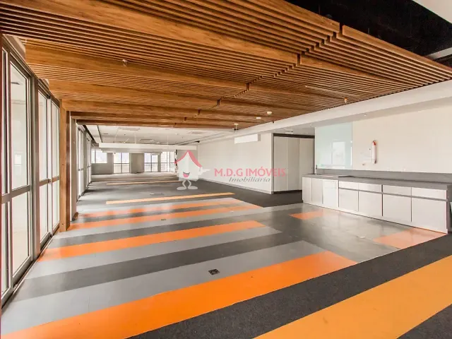Conjunto comercial à venda ou para alugar, no bairro Vila Mariana em São Paulo
