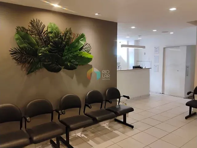 Conjunto comercial com 229m², à venda, no bairro Copacabana em Rio de Janeiro