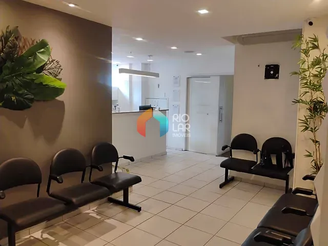 Conjunto comercial com 229m², à venda, no bairro Copacabana em Rio de Janeiro