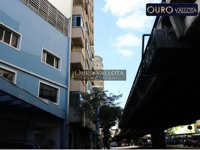 Conjunto comercial com 2178m², à venda, no bairro Parque Santa Cecília em São Paulo