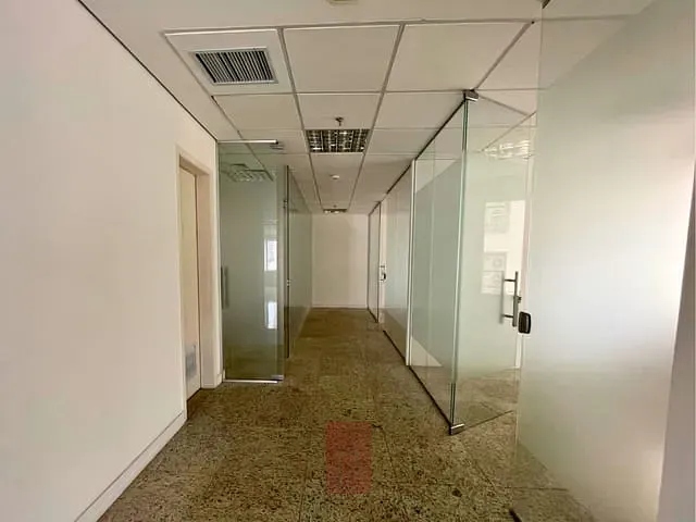 Conjunto comercial com 200m², à venda, no bairro Consolação em São Paulo