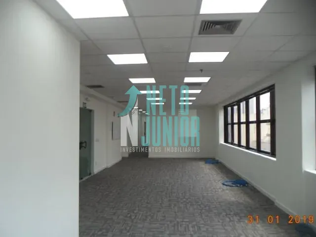 Conjunto comercial com 377m², à venda ou para alugar, no bairro Vila Buarque em São Paulo