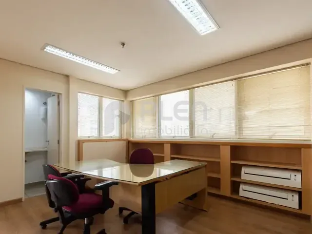 Conjunto comercial para alugar, no bairro Higienópolis em São Paulo