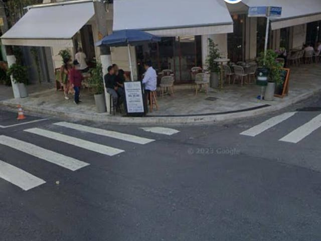 Conjunto comercial com 200m² 1 quarto e 1 banheiro, à venda ou para alugar, no bairro Cerqueira César em São Paulo