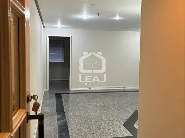 Conjunto comercial com 60m², para alugar, no bairro Itaim Bibi em São Paulo