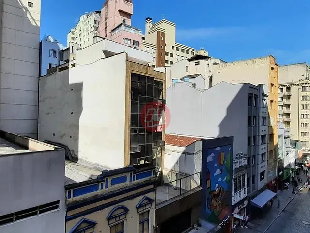 Conjunto comercial com 33m², para alugar, no bairro Centro Histórico em Porto Alegre