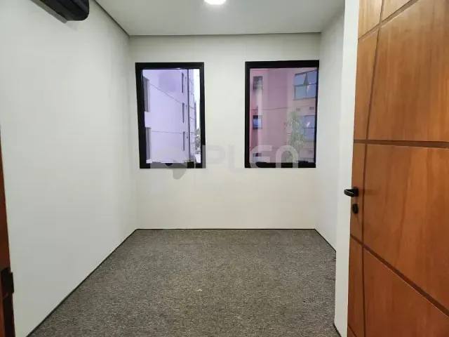 Conjunto comercial para alugar, no bairro Vila Olímpia em São Paulo
