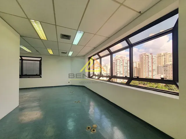 Conjunto comercial com 87m², para alugar, no bairro Água Branca em São Paulo